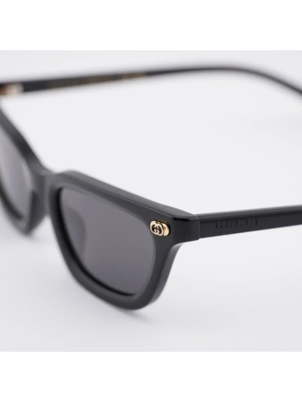Gucci GG1944S 001 Sunglasses Black Rectangle Frame, Grey Lenses